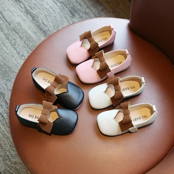 Girls Bow Leather Shoes Square Head Soft Bottom Single Shoes Korean Kids Heart-shaped Fashion 2020 Princess Peas Shoes
Girls Bow Leather Shoes Square Head Soft Bottom Single Shoes Korean Kids Heart-shaped Fashion 2020 Princess Peas Shoes