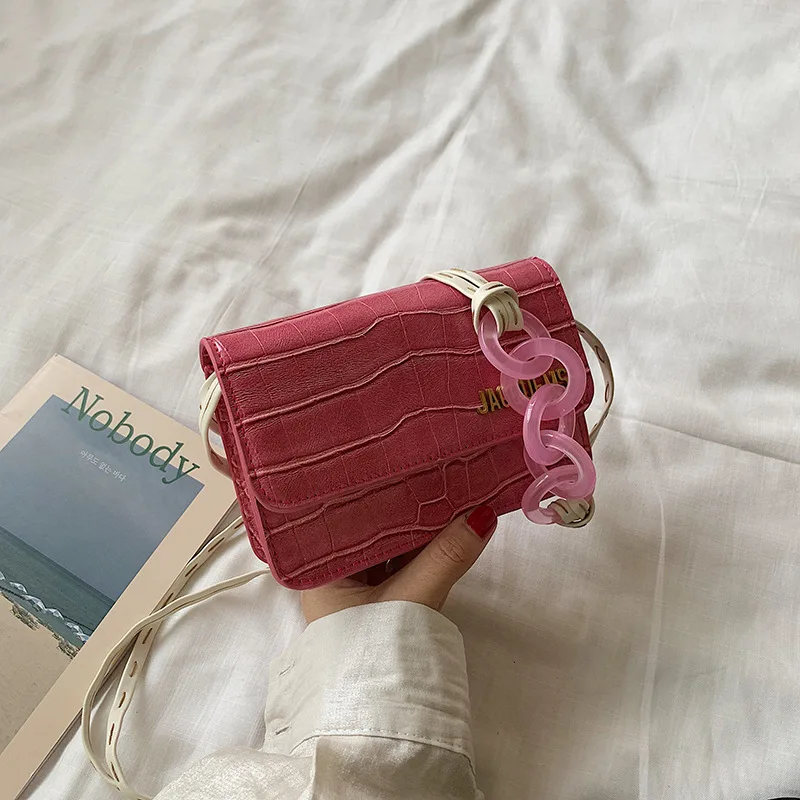 JIULIN 2019 New Korean version of retro Hong Kong style small square bag crocodile pattern slung shoulder fashion bag
JIULIN 2019 New Korean version of retro Hong Kong style small square bag crocodile pattern slung shoulder fashion bag
