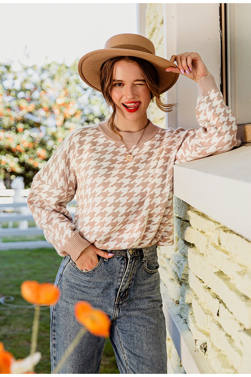 FREE SHIPPING Women Houndstooth Pattern Knitted Sweater OUT0909 FREE SHIPPING Women Houndstooth Pattern Knitted Sweater OUT0909