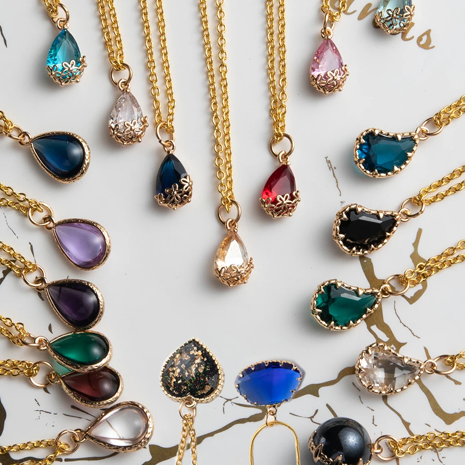 Elegant Acrylic Pea Water Drop Pendant Necklace Women Gold Chains Necklaces Green Black Blue Red White Color Choker Gifts Party
Elegant Acrylic Pea Water Drop Pendant Necklace Women Gold Chains Necklaces Green Black Blue Red White Color Choker Gifts Party