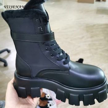 Warm Furry New Genuine Leather Ankle Boots Women Pocket Motorcycle Boots Handsome Lace Up Thick Sole Platform Military Shoes
Warm Furry New Genuine Leather Ankle Boots Women Pocket Motorcycle Boots Handsome Lace Up Thick Sole Platform Military Shoes