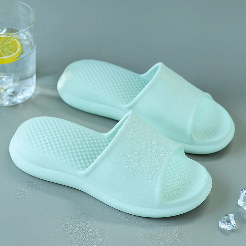 Slippers men's summer 2020 new wear non-slip indoor soft bottom flip flops home simple thick bottom slippers womens slides shoes
Slippers men's summer 2020 new wear non-slip indoor soft bottom flip flops home simple thick bottom slippers womens slides shoes