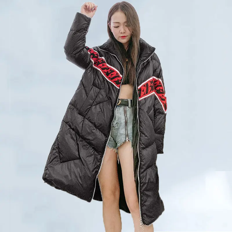2019 European New Duck Down Jacket Female Bright Face Fashion Casual Stand Collar Letter Stitching Long Cotton Jacket Women Tide
2019 European New Duck Down Jacket Female Bright Face Fashion Casual Stand Collar Letter Stitching Long Cotton Jacket Women Tide