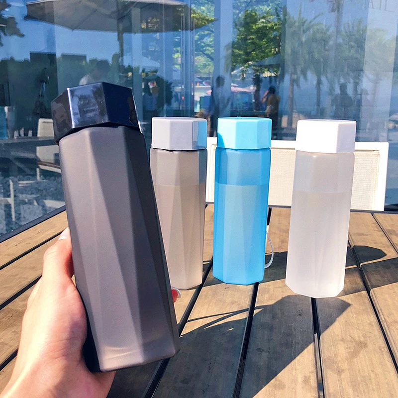 LHX 380ml Creative Polygon Space Cup with Lid Plastic Cup Korean Style Polygon Portable Water Bottle HP1103 c1
LHX 380ml Creative Polygon Space Cup with Lid Plastic Cup Korean Style Polygon Portable Water Bottle HP1103 c1