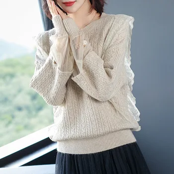 Spring and autumn new solid color lace stitching knitted long sleeve sweater women
Spring and autumn new solid color lace stitching knitted long sleeve sweater women
