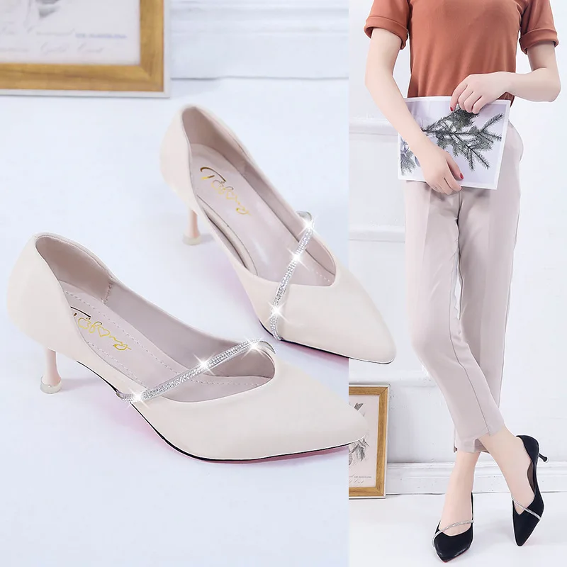 Shoes Women's 2019 Autumn New Style Korean-style Low-Cut Thin Heeled Pointed-Toe Elegant Man-made Diamond Hallow Sexy High Heel
Shoes Women's 2019 Autumn New Style Korean-style Low-Cut Thin Heeled Pointed-Toe Elegant Man-made Diamond Hallow Sexy High Heel