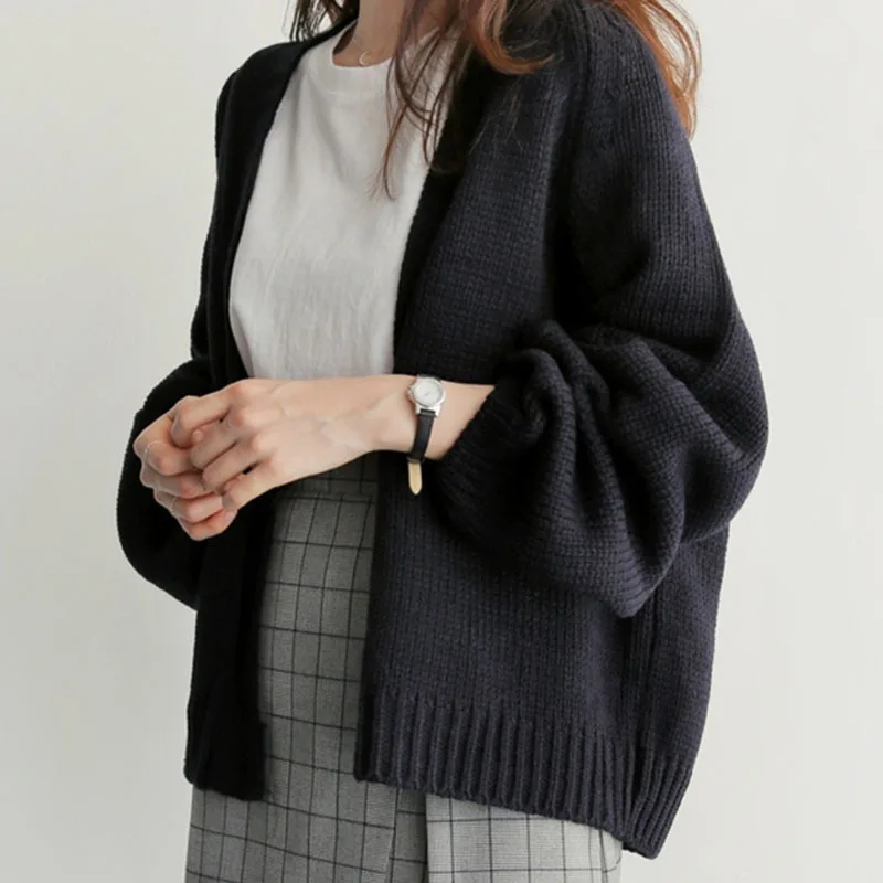 Cardigan 2019 Women's Sweater Autumn And Winter New Korean Loose Lazy Oaf Solid Color Black Short Knitwear Jumper Woman Clothes
Cardigan 2019 Women's Sweater Autumn And Winter New Korean Loose Lazy Oaf Solid Color Black Short Knitwear Jumper Woman Clothes