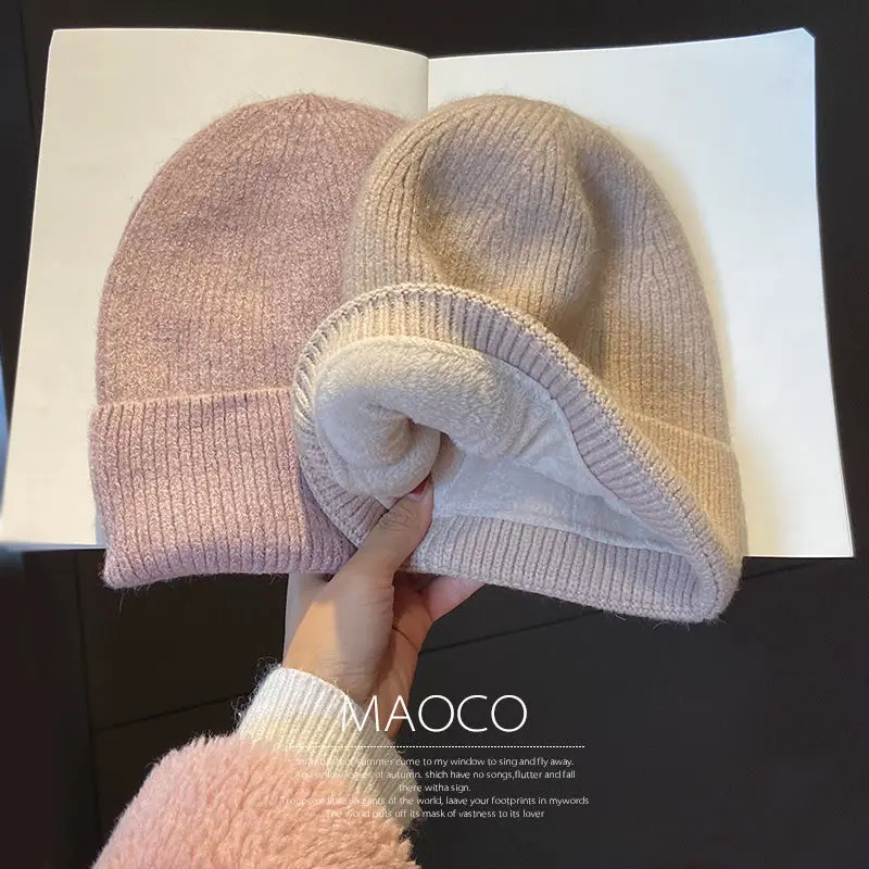 Hat men's winter cold protection plus velvet warm woolen cap hooded curled earmuffs knitted beanie hat for women
Hat men's winter cold protection plus velvet warm woolen cap hooded curled earmuffs knitted beanie hat for women