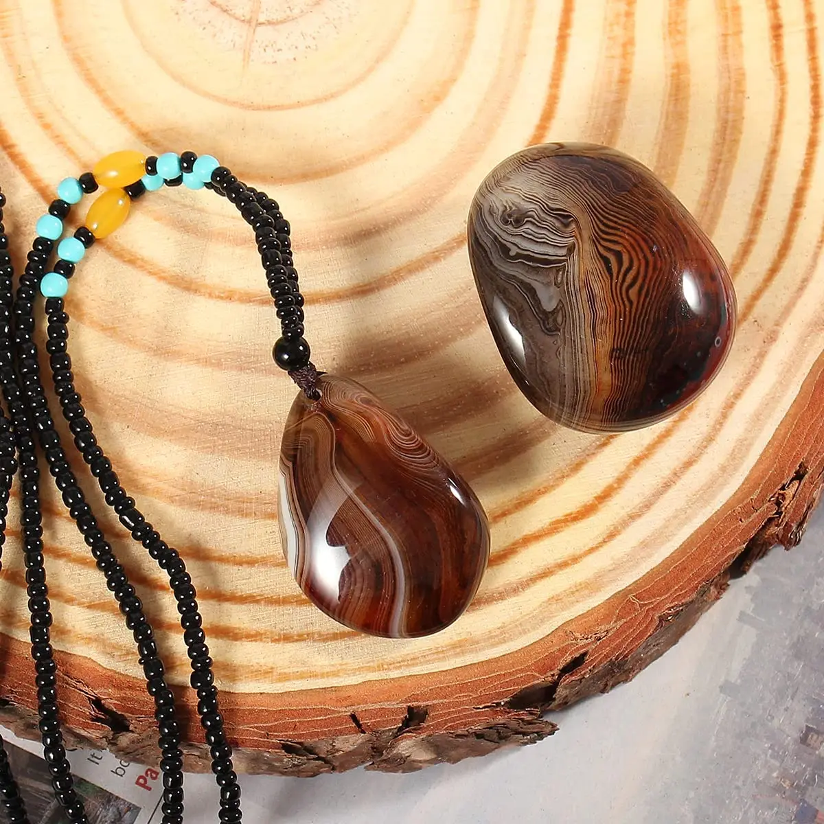 Natural Sardonyx Banded Agate Palm Stone and Pendant Necklace Combo Healing Crystals for Chakra Meditation Polished Stones Set
Natural Sardonyx Banded Agate Palm Stone and Pendant Necklace Combo Healing Crystals for Chakra Meditation Polished Stones Set