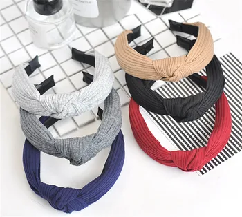 2019 Solid Color Headband for Women Korean Soft Suede Knotted Hairband Spring Summer Handmade Bowknot Hair Hoop Hair Accessories
2019 Solid Color Headband for Women Korean Soft Suede Knotted Hairband Spring Summer Handmade Bowknot Hair Hoop Hair Accessories