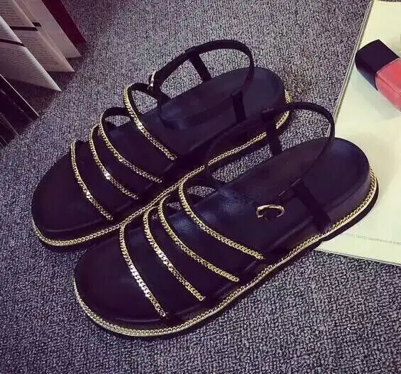 Classic 2020 spring and summer flat buckeld women sandals genuine leather chains comfortable women shoes Classic 2020 spring and summer flat buckeld women sandals genuine leather chains comfortable women shoes