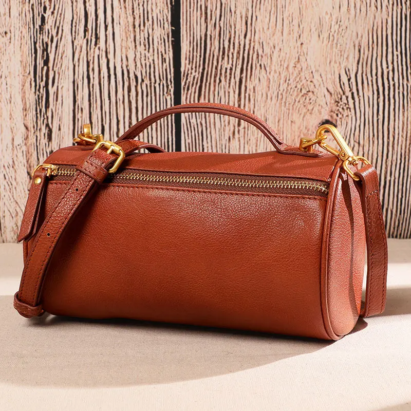 Hot Sale Famous Genuine Leather Original Handmade Full-Grain Leather Retro Pillow Bag Conspicuous Shoulder Cross-Body Women Bag
Hot Sale Famous Genuine Leather Original Handmade Full-Grain Leather Retro Pillow Bag Conspicuous Shoulder Cross-Body Women Bag
