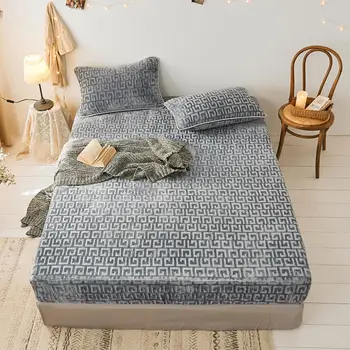 Plush Flannel Mattress Cover Geometric Thickened Velvet Non-slip Warm Protector Fitted Sheet with Pillowcases Elastic Bed Covers
Plush Flannel Mattress Cover Geometric Thickened Velvet Non-slip Warm Protector Fitted Sheet with Pillowcases Elastic Bed Covers
