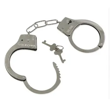 Pretend Play Silver Metal HandCuffs With Keys Police Role Cosplay Tools Police Toy For Children 
Pretend Play Silver Metal HandCuffs With Keys Police Role Cosplay Tools Police Toy For Children