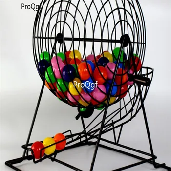 Ngryise 1Pcs A Set 39*49cm Party Use Lottery Machine with 20pcs random color ball
Ngryise 1Pcs A Set 39*49cm Party Use Lottery Machine with 20pcs random color ball