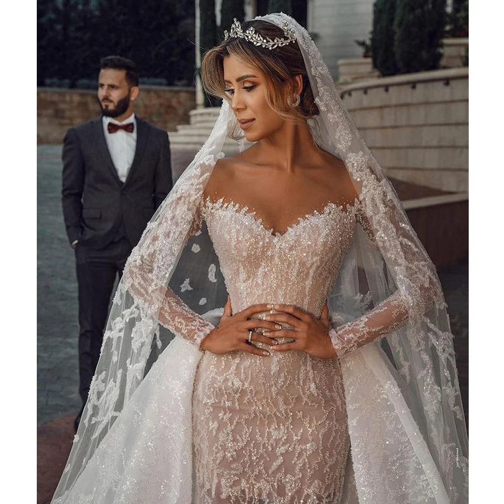 Mermaid Wedding Dresses Long Sleeve Back Button Lace Applique Wedding Gowns Custom Made
Mermaid Wedding Dresses Long Sleeve Back Button Lace Applique Wedding Gowns Custom Made