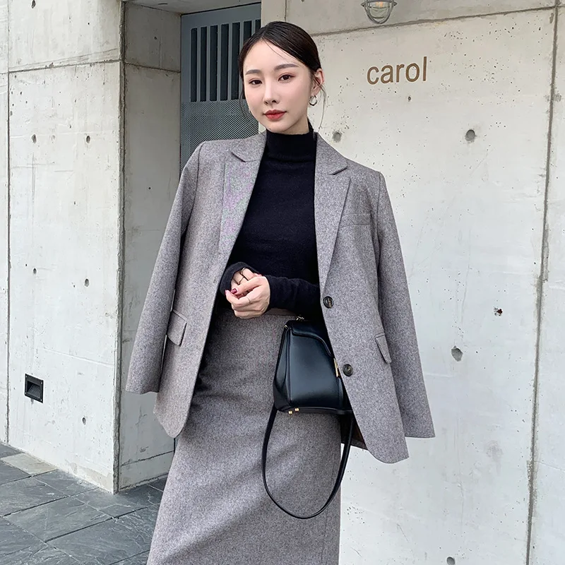 Leisure Wool Small Suit for Women Temperament Medium-length Half-length Skirt and Fabric Two-piece Suit 2019 2 Piece Set Women
Leisure Wool Small Suit for Women Temperament Medium-length Half-length Skirt and Fabric Two-piece Suit 2019 2 Piece Set Women