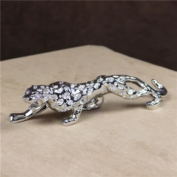 10'' ELECTROPLATED LEOPARD MINIATURE RESIN PANTHER STATUE PREDATOR DECORATION GIFT AND CRAFT ORNAMENT EMBELLISHMENT ACCESSORIES
10'' ELECTROPLATED LEOPARD MINIATURE RESIN PANTHER STATUE PREDATOR DECORATION GIFT AND CRAFT ORNAMENT EMBELLISHMENT ACCESSORIES