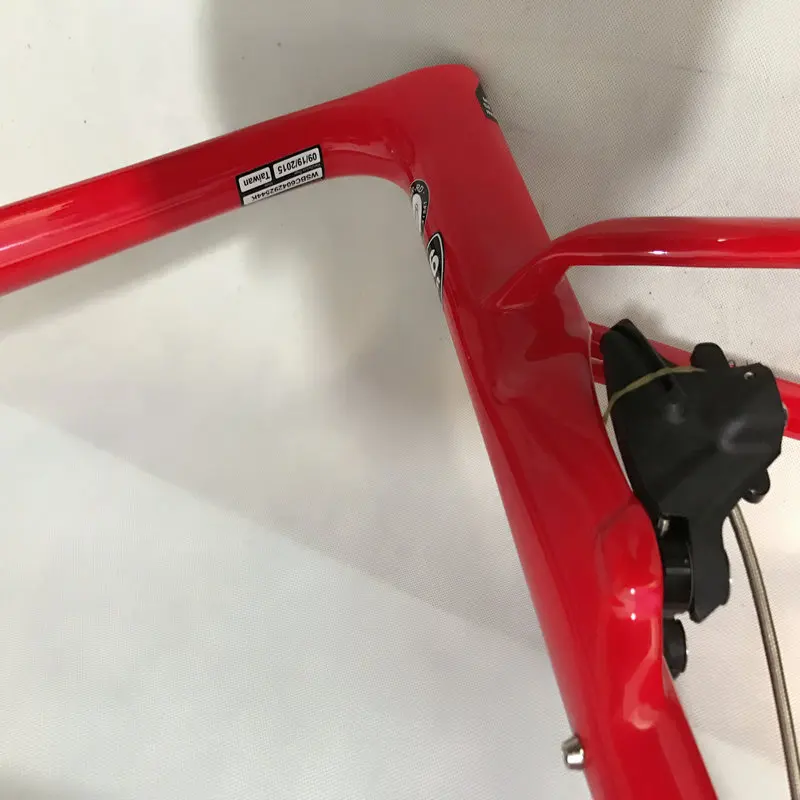 2019 style carbon bike frame +handlebar+fork+seatpost bicycle carbon frame red color men style framework new style racing frame
2019 style carbon bike frame +handlebar+fork+seatpost bicycle carbon frame red color men style framework new style racing frame