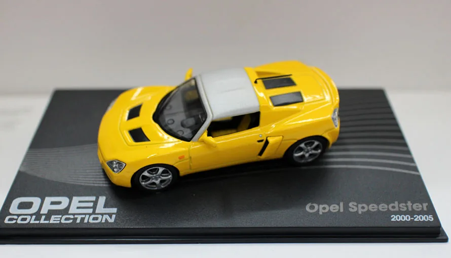 Opel-Speedster  1:43 scale DeAGOSTINI model metal car 