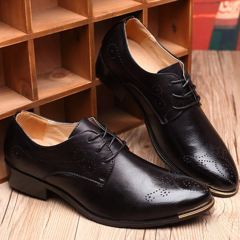 New Fashion Men dress shoes driving shoes lace up light loafers leather soft moccasins fashion flats black Bullock style
New Fashion Men dress shoes driving shoes lace up light loafers leather soft moccasins fashion flats black Bullock style