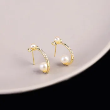 New Design Micro Curbic Zircon Earrings Bowknot Freshwater Pearls Earrings Female Ear Cuff C Shaped Earring for Women Korea New
New Design Micro Curbic Zircon Earrings Bowknot Freshwater Pearls Earrings Female Ear Cuff C Shaped Earring for Women Korea New