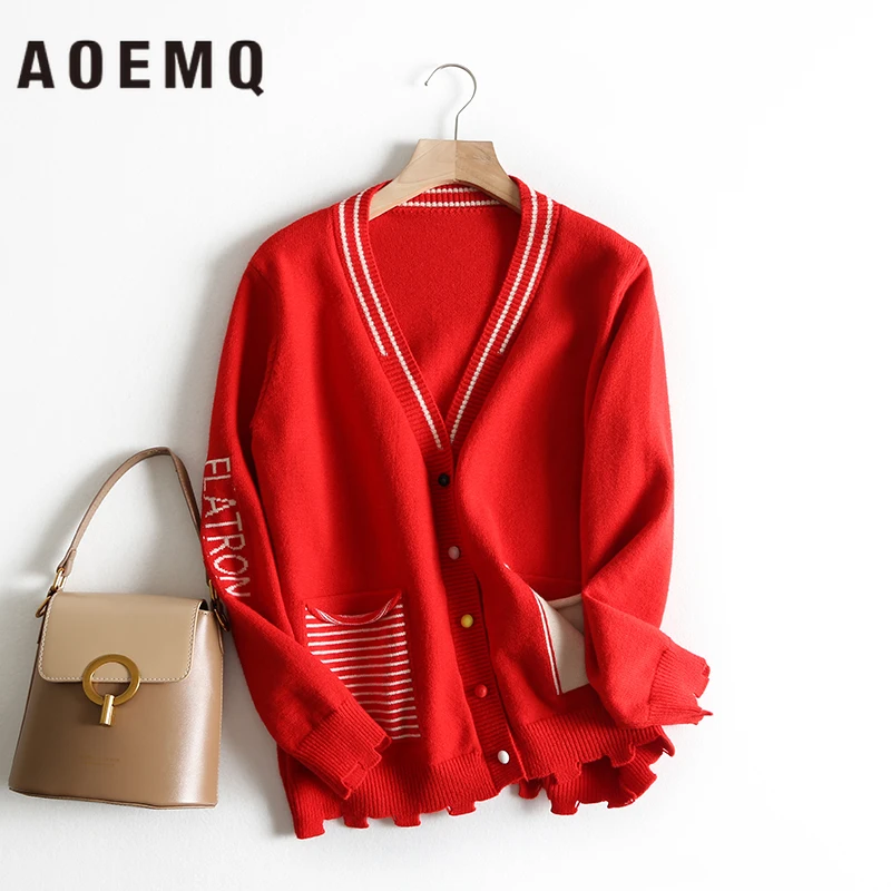 AOEMQ Fashion Sweater 4 Colors England English Letter Print Cardigan Sweaters with Pockets PE Class Open Stitch Women Clothing
AOEMQ Fashion Sweater 4 Colors England English Letter Print Cardigan Sweaters with Pockets PE Class Open Stitch Women Clothing