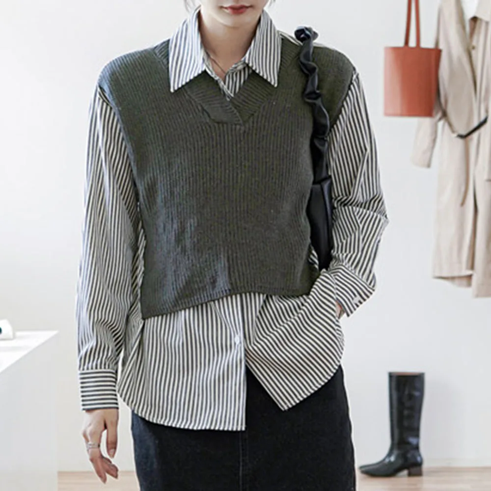 Fake Two-piece Autumn Vest Stitching Shirt Temperament Korean Women 2020 New Loose Casual Pullover Lady Round Neck Fashion Top
Fake Two-piece Autumn Vest Stitching Shirt Temperament Korean Women 2020 New Loose Casual Pullover Lady Round Neck Fashion Top