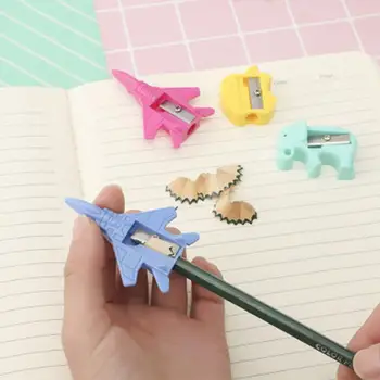 Single Hole Random Color Manual Pencil Sharpener Pencil Sharpener Pencil Cutter Cartoon Kids Crayons Drawing Pen Cute Student
Single Hole Random Color Manual Pencil Sharpener Pencil Sharpener Pencil Cutter Cartoon Kids Crayons Drawing Pen Cute Student
