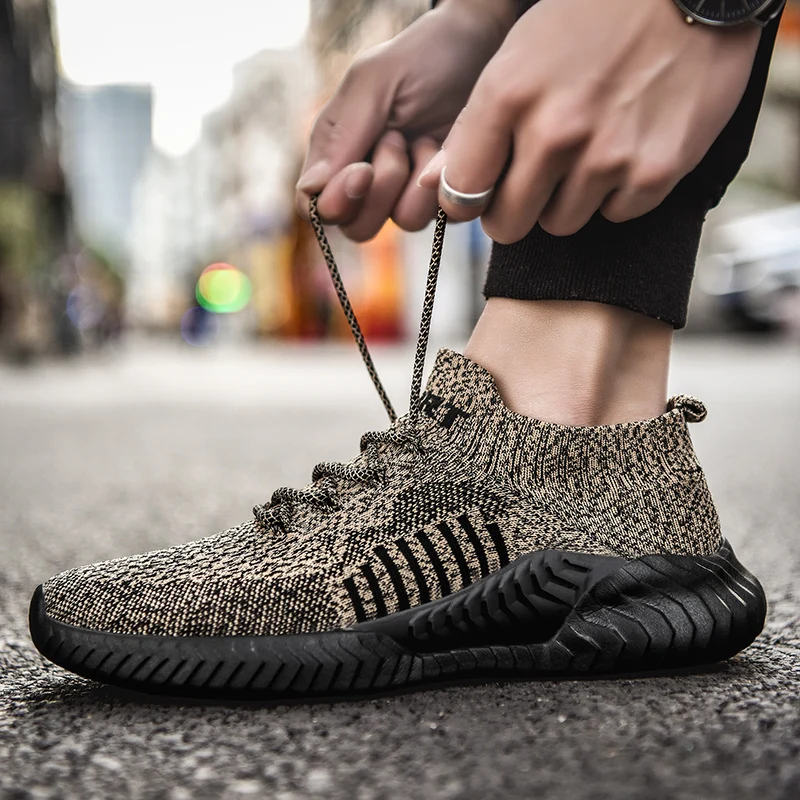 2020 Fashion Men Casual Shoes Brand Lace-Up Mesh Men Sneakers Comfort Light Spring Autumn Jogging Shoe For Adult Walking Shoes 
2020 Fashion Men Casual Shoes Brand Lace-Up Mesh Men Sneakers Comfort Light Spring Autumn Jogging Shoe For Adult Walking Shoes