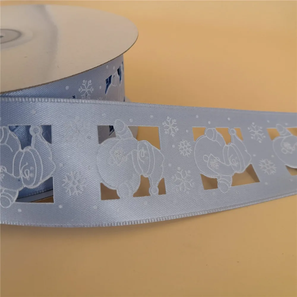 38MM 25yards Wired Edge Blue Ribbon With Die-cut Snowman for Festival Christmas Decoration New Year Gift Wrapping
38MM 25yards Wired Edge Blue Ribbon With Die-cut Snowman for Festival Christmas Decoration New Year Gift Wrapping