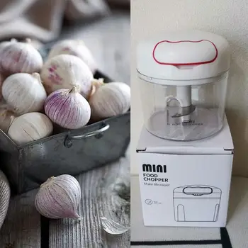 Mini Garlic Grinder Convenient Manual Vegetable Cutter Safe Durable Home Kitchen Essential Pepper Onion Grinder 
Mini Garlic Grinder Convenient Manual Vegetable Cutter Safe Durable Home Kitchen Essential Pepper Onion Grinder