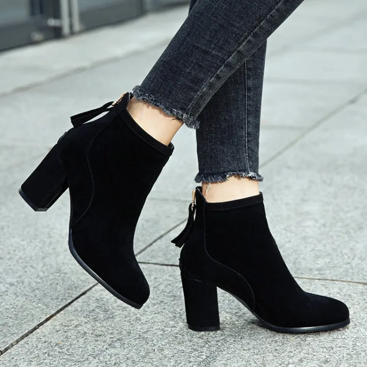 Big Size 9 10 11-19 boots women shoes ankle boots for women ladies boots shoes woman winter Rear zipper pendant
Big Size 9 10 11-19 boots women shoes ankle boots for women ladies boots shoes woman winter Rear zipper pendant