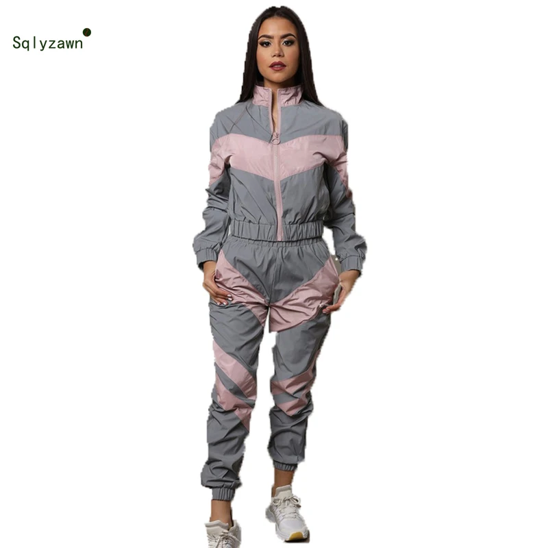 Streetwear Reflective Gray Sportwear Two Piece Set Women Autumn Sweat Jacket Top and Pants Jogger Pink Tracksuit Matching Outfit
Streetwear Reflective Gray Sportwear Two Piece Set Women Autumn Sweat Jacket Top and Pants Jogger Pink Tracksuit Matching Outfit