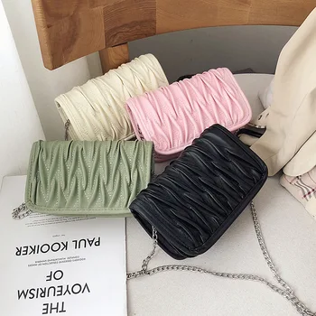 Bag female 2020 new small fresh crossbody bag fashion fold embroidery thread chain bag women bag wholesale 
Bag female 2020 new small fresh crossbody bag fashion fold embroidery thread chain bag women bag wholesale