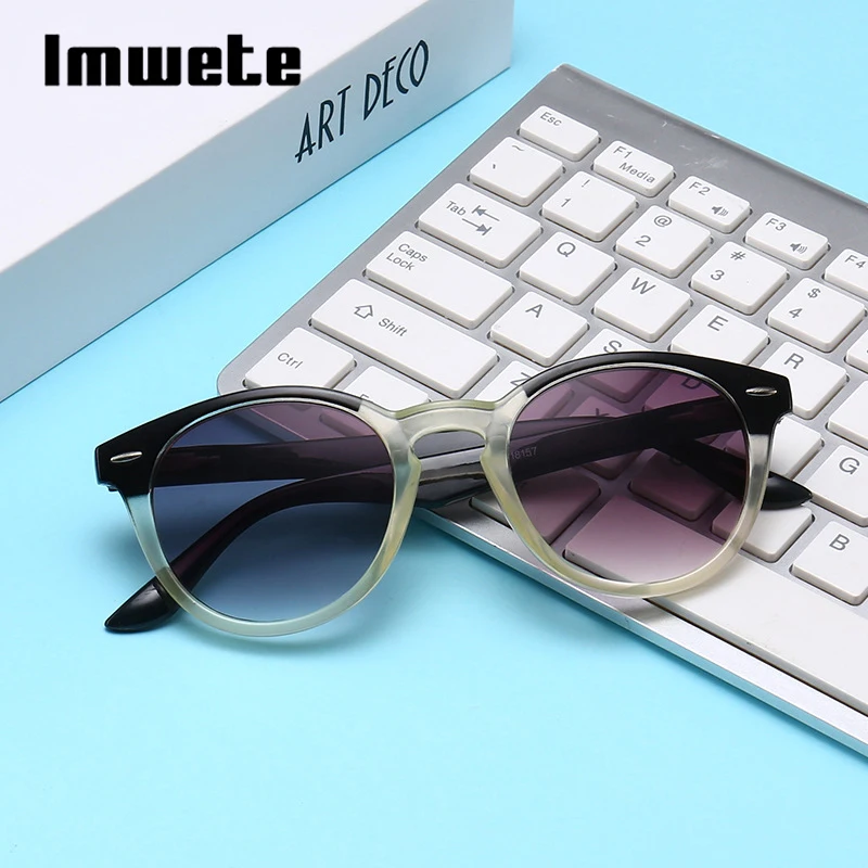 Imwete Gradient Transparent Gray Old Men Women Reading Glasses Ultra-light Frame Elder Goggles Filter Harm light Eyewear Unisex
Imwete Gradient Transparent Gray Old Men Women Reading Glasses Ultra-light Frame Elder Goggles Filter Harm light Eyewear Unisex