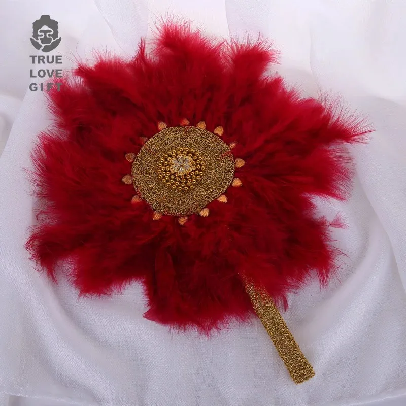 Red Series Custom Wedding Feather Hand Fan with Pearl Lace Feather Dance Fan Handmade Bride Hand Held Photo Props Wedding Favors
Red Series Custom Wedding Feather Hand Fan with Pearl Lace Feather Dance Fan Handmade Bride Hand Held Photo Props Wedding Favors
