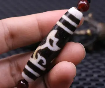 5A Treasure Tibetan Old Oily Agate Lotus Pure Love Totem Dzi bead 
5A Treasure Tibetan Old Oily Agate Lotus Pure Love Totem Dzi bead