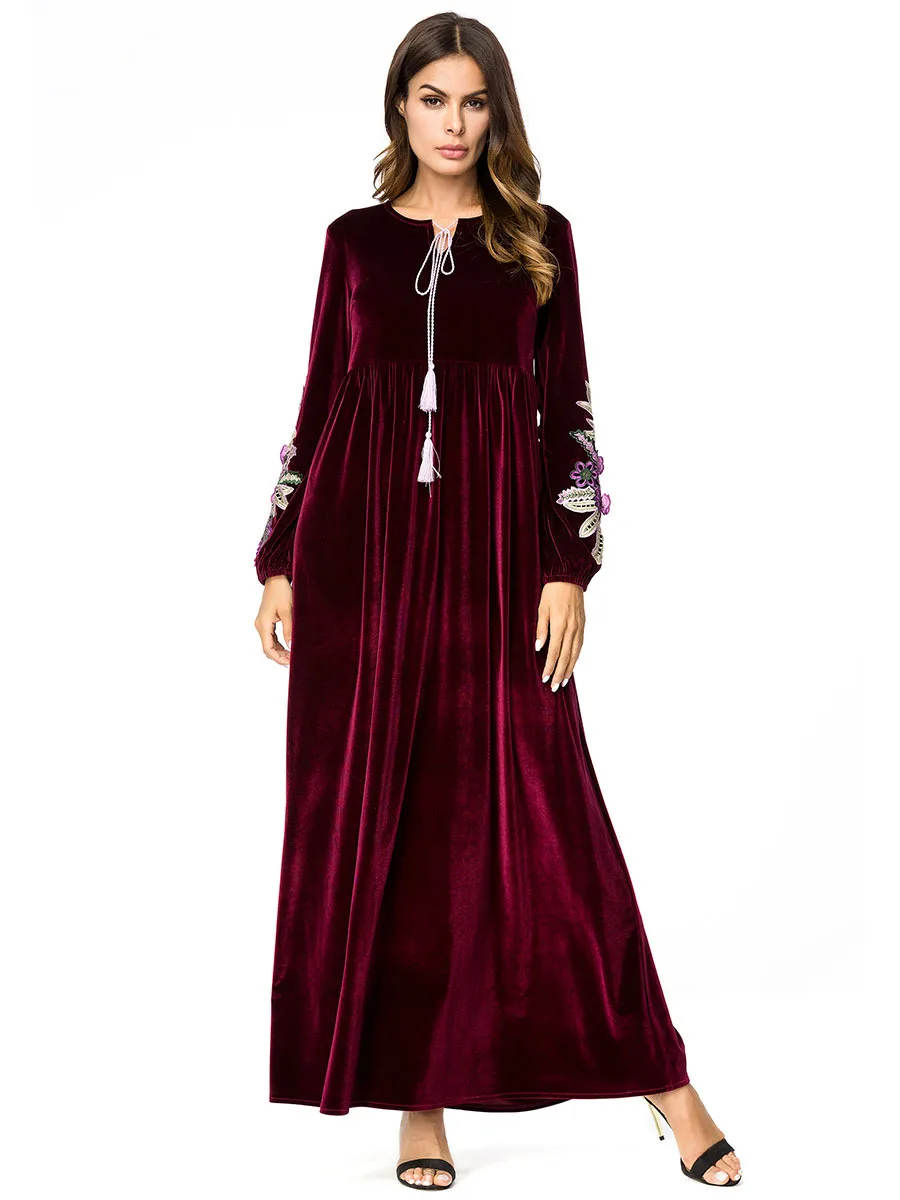 2019Muslim Abaya Winter Women Long Sleeve Maxi Dress Elegant UAE Dubai Arabic Kaftan Islamic Robe Gowns Blackish green M - 4XL 
2019Muslim Abaya Winter Women Long Sleeve Maxi Dress Elegant UAE Dubai Arabic Kaftan Islamic Robe Gowns Blackish green M - 4XL
