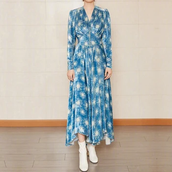 robe femme Autumn Winter Star printing Long Dress Runway Designer Womens Velvet dress Party Luxury Sexy V Neck Maxi Dress
robe femme Autumn Winter Star printing Long Dress Runway Designer Womens Velvet dress Party Luxury Sexy V Neck Maxi Dress