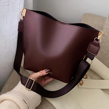 Vintage Designer Women PU Leather Handbag Black Bucket Shoulder Bag Ladies Casual High Capacity Messenger Quality Crossbody Bag
Vintage Designer Women PU Leather Handbag Black Bucket Shoulder Bag Ladies Casual High Capacity Messenger Quality Crossbody Bag