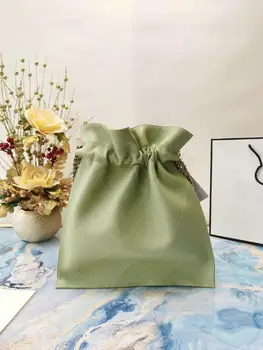 2020 Top Style fabric Bags Luxury Handbags Women Bags Designer suitable real leather Shoulder Bags For Handbags Women bag
2020 Top Style fabric Bags Luxury Handbags Women Bags Designer suitable real leather Shoulder Bags For Handbags Women bag