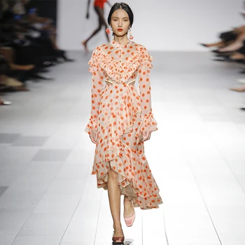 2020 New Fashion Runway Dress Women High Quality Polka Dot Print Lace Patchwok Irregular Ruffle Chiffon Layer Dress Vestidos
2020 New Fashion Runway Dress Women High Quality Polka Dot Print Lace Patchwok Irregular Ruffle Chiffon Layer Dress Vestidos