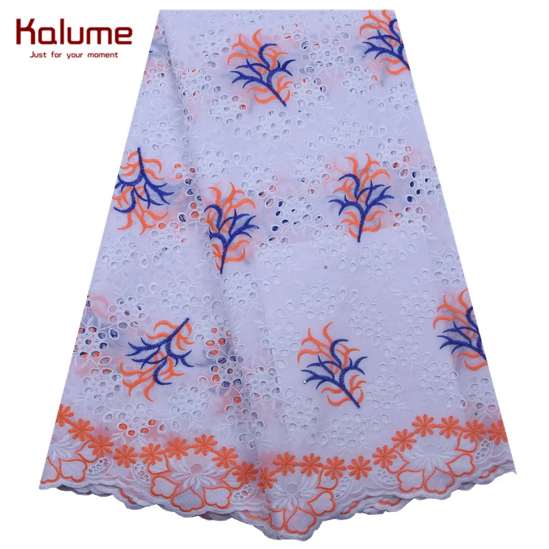 Kalume New Design African Lace Fabric 2020 Nigerian Swiss Cotton Voile Lace Fabric With Stones For Men Women Dress Party F1852 
Kalume New Design African Lace Fabric 2020 Nigerian Swiss Cotton Voile Lace Fabric With Stones For Men Women Dress Party F1852