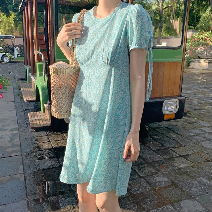 Green Floral Dress Bow Short Sleeve Boho Summer Vintage Chic Print Sundress Korean Draped Loose O Neck Casual Mini Dresses
Green Floral Dress Bow Short Sleeve Boho Summer Vintage Chic Print Sundress Korean Draped Loose O Neck Casual Mini Dresses