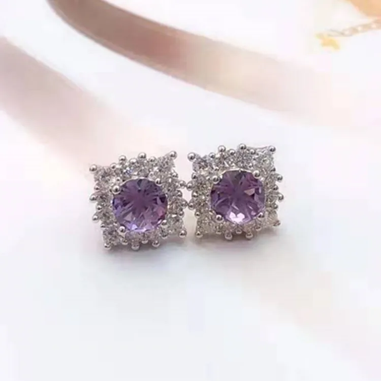 Exquisite for Making Multicolored Jewelry Global 925 Silver Set with 6mm Natural Amethyst Ear Stud
Exquisite for Making Multicolored Jewelry Global 925 Silver Set with 6mm Natural Amethyst Ear Stud
