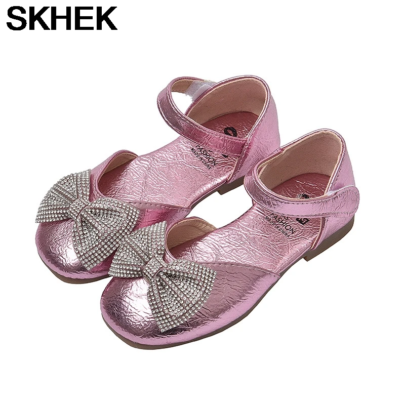 Girls Sandals Summer 2020 Spring Fashion Version New Style Man-made Diamond Bow Princess Shoes Soft Bottom Half a Pack
Girls Sandals Summer 2020 Spring Fashion Version New Style Man-made Diamond Bow Princess Shoes Soft Bottom Half a Pack