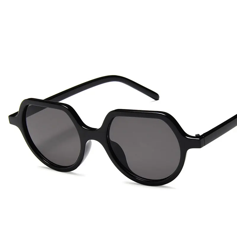 2019 Latest model Trend new sunglasses ladies small box sunglasses gradient Famous design Leopard pattern popular multicolor
2019 Latest model Trend new sunglasses ladies small box sunglasses gradient Famous design Leopard pattern popular multicolor