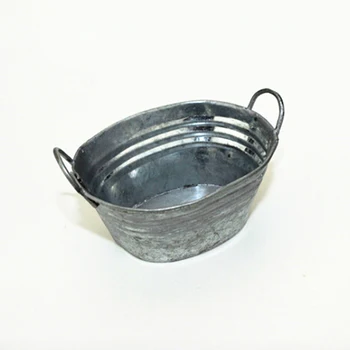 1/12 Dollhouse Miniature Accessories Mini Metal Bathtub Simulation Bathroom Bathing Tub Model Toys for Doll House Decoration
1/12 Dollhouse Miniature Accessories Mini Metal Bathtub Simulation Bathroom Bathing Tub Model Toys for Doll House Decoration