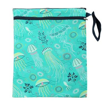 Hanging Diaper Bag Waterproof Reusable Polyester Printed Large Capacity Convenient Baby Infant Double Zippered Daily Portable
Hanging Diaper Bag Waterproof Reusable Polyester Printed Large Capacity Convenient Baby Infant Double Zippered Daily Portable